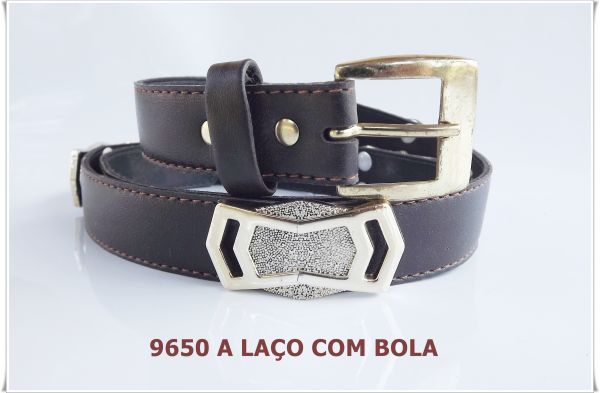 9650 A LAÇO COM BOLA